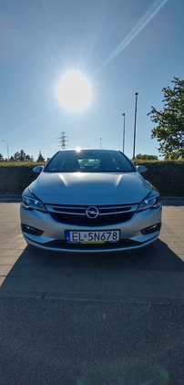 Opel Astra cena 50700 przebieg: 94400, rok produkcji 2016 z Łódź małe 137